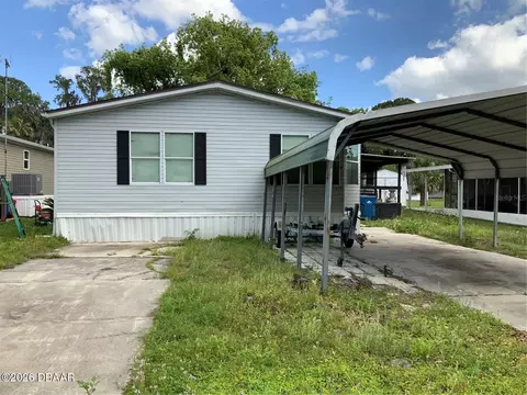1639 Bass Ave, Seville, FL 32190