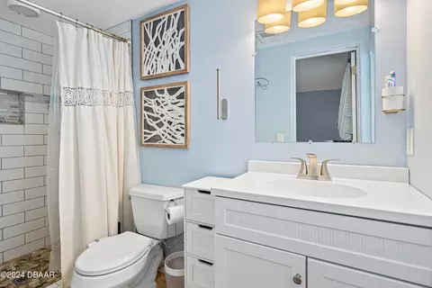 Bath - 120 Imperial Heights Dr, Ormond Beach, FL 32176 photo 1 of 3