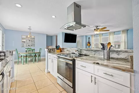 Kitchen - 120 Imperial Heights Dr, Ormond Beach, FL 32176 photo 2 of 3