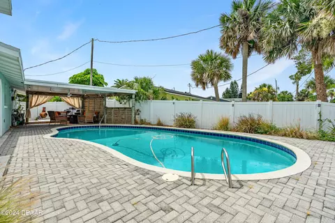 Exterior - 120 Imperial Heights Dr, Ormond Beach, FL 32176 photo 4 of 5