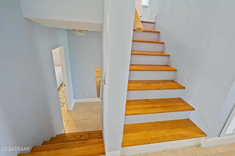Entry Way - 120 Imperial Heights Dr, Ormond Beach, FL 32176 photo 2 of 2