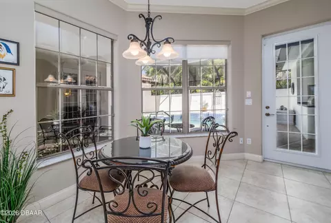 Dining - 1512 Kilrush Dr, Ormond Beach, FL 32174 photo 4 of 6