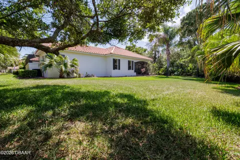 Exterior - 1512 Kilrush Dr, Ormond Beach, FL 32174 photo 12 of 20