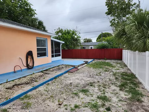 Exterior - 1976 Myrtle Jo Dr, Ormond Beach, FL 32174 photo 7 of 7