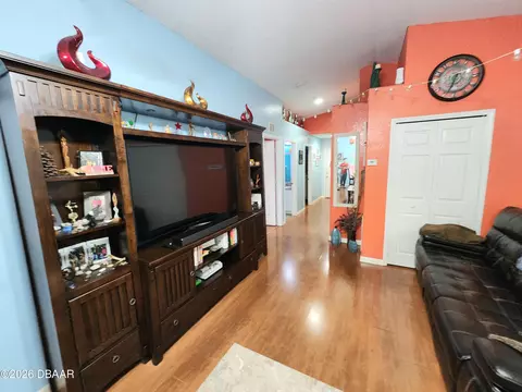 Entry Way - 1976 Myrtle Jo Dr, Ormond Beach, FL 32174 photo 2 of 3