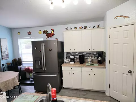 Kitchen - 1976 Myrtle Jo Dr, Ormond Beach, FL 32174 photo 1 of 9