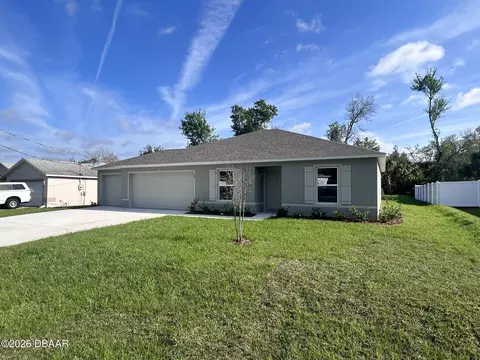 28 Putter Dr, Palm Coast, FL 32164