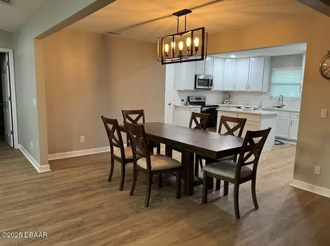 Dining - 595 Andrews St, Ormond Beach, FL 32174 photo 1 of 1