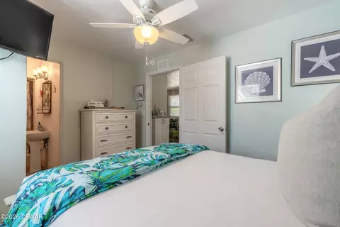 Bedroom - 42 Brooks Dr, Ormond Beach, FL 32176 photo 4 of 4