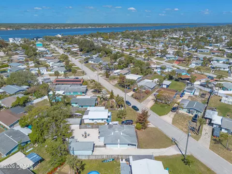 View/Area - 42 Brooks Dr, Ormond Beach, FL 32176 photo 6 of 9