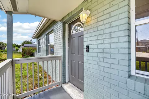 Exterior - 1060 E Patrick Cir, Daytona Beach, FL 32117 photo 6 of 16