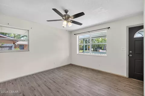 Living - 1060 E Patrick Cir, Daytona Beach, FL 32117 photo 3 of 14