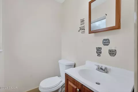 Bath - 1060 E Patrick Cir, Daytona Beach, FL 32117 photo 1 of 4