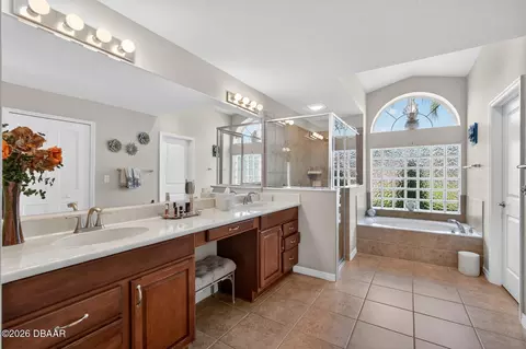 Bath - 1269 Harwick Ln, Ormond Beach, FL 32174 photo 2 of 2