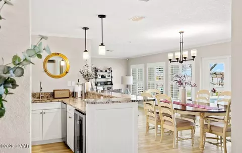 Dining - 1329 Oak Forest Dr, Ormond Beach, FL 32174 photo 4 of 4