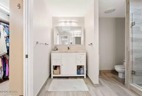 Bath - 1329 Oak Forest Dr, Ormond Beach, FL 32174 photo 1 of 7
