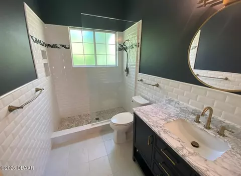Bath - 1452 Pecos Dr, Ormond Beach, FL 32174 photo 3 of 4