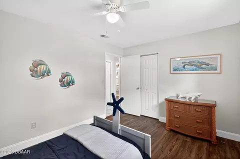 Bedroom - 1139 Roberts St, Ormond Beach, FL 32174 photo 5 of 9