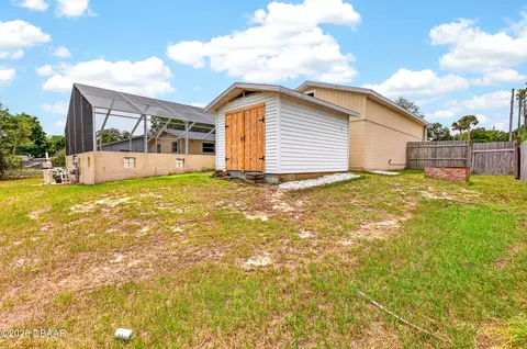 Exterior - 1139 Roberts St, Ormond Beach, FL 32174 photo 13 of 14