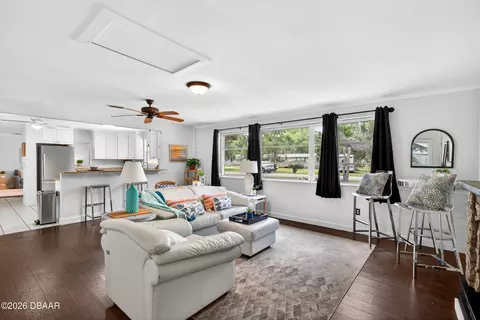Living - 1139 Roberts St, Ormond Beach, FL 32174 photo 4 of 6