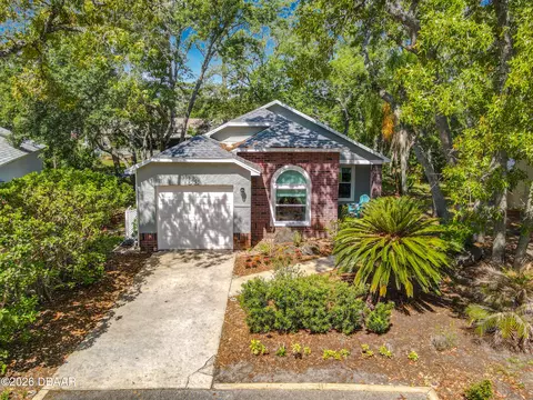 83 Crooked Pine Rd, Port Orange, FL 32128
