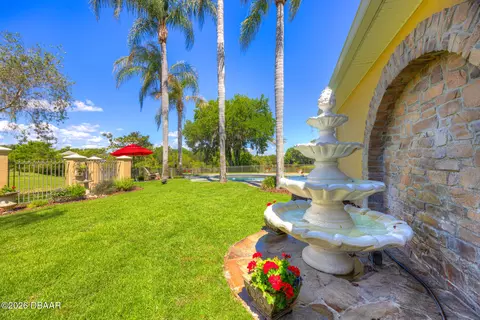 Exterior - 6 Old Canyon Ln, Ormond Beach, FL 32174 photo 6 of 27