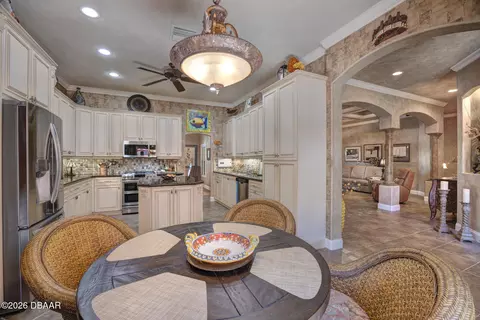 Kitchen - 6 Old Canyon Ln, Ormond Beach, FL 32174 photo 1 of 6