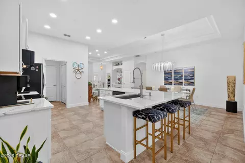 Kitchen - 77 Apian Way, Ormond Beach, FL 32174 photo 5 of 5