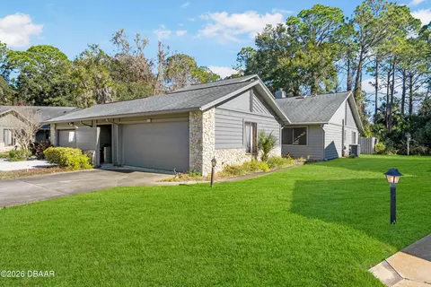 196 Deer Lake Cir, Ormond Beach, FL 32174