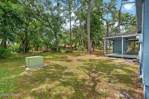 Exterior - 26 Baymeadow Ct, Ormond Beach, FL 32174 photo 11 of 17