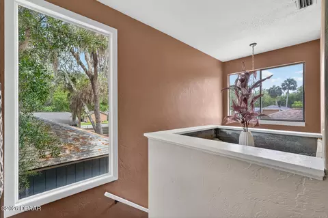 Entry Way - 26 Baymeadow Ct, Ormond Beach, FL 32174 photo 2 of 2