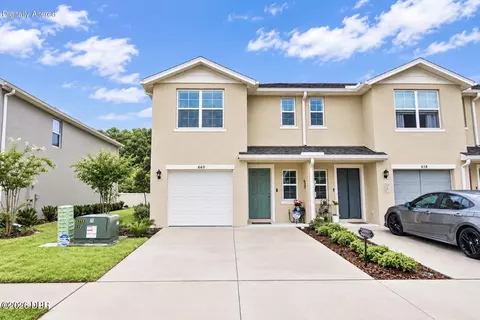 660 Moscato Dr, Holly Hill, FL 32117
