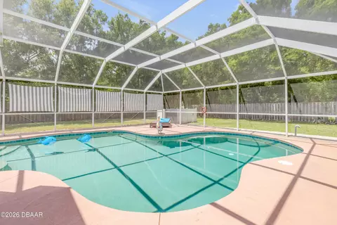 Exterior - 190 County Road 35, Bunnell, FL 32110 photo 7 of 14
