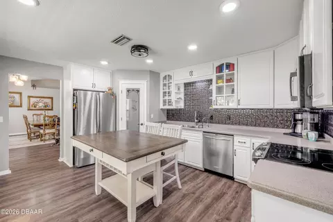 Kitchen - 190 County Road 35, Bunnell, FL 32110 photo 1 of 2