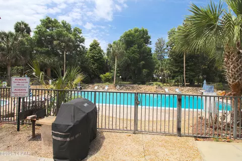 Exterior - 640 N Nova Rd, Ormond Beach, FL 32174 photo 7 of 12