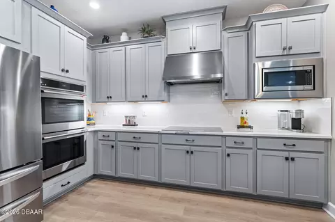 Kitchen - 1391 Arklow Cir, Ormond Beach, FL 32174 photo 3 of 5