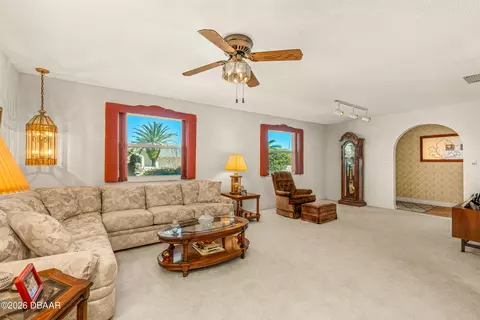 Living - 134 Dianne Dr, Ormond Beach, FL 32176 photo 2 of 3