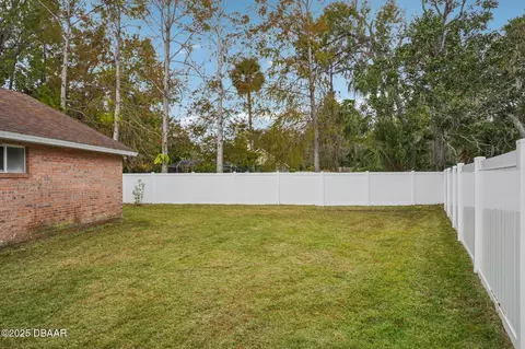 Exterior - 2 Queen Ann Ct, Ormond Beach, FL 32174 photo 6 of 8