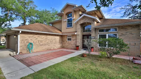5944 Kendrew Dr, Port Orange, FL 32127