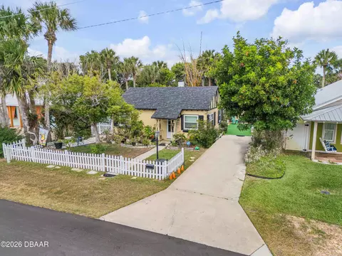 204 Condict Dr, New Smyrna Beach, FL 32169