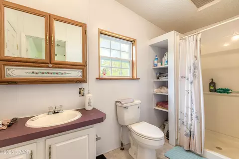 Bath - 2122 Hazelnut St, Bunnell, FL 32110 photo 2 of 2