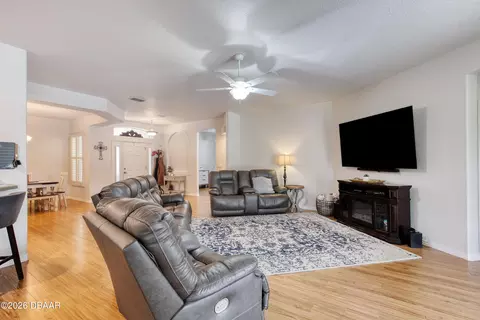 Living - 38 Timucuan Dr, Ormond Beach, FL 32174 photo 4 of 4