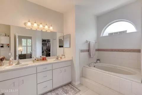 Bath - 38 Timucuan Dr, Ormond Beach, FL 32174 photo 3 of 5
