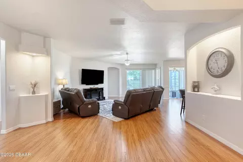 Living - 38 Timucuan Dr, Ormond Beach, FL 32174 photo 1 of 4