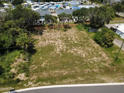 0 Oak Ln, Cape Canaveral, FL 32920