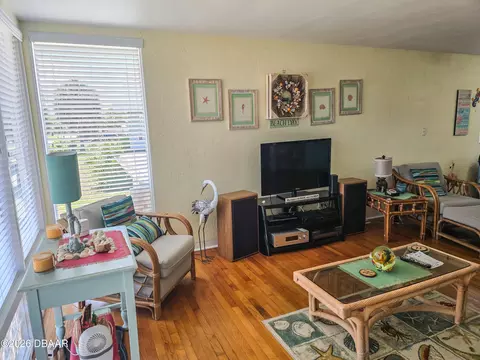 Living - 111 River Beach Dr, Ormond Beach, FL 32176 photo 3 of 5