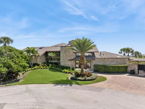 107 Donlon Dr, New Smyrna Beach, FL 32168