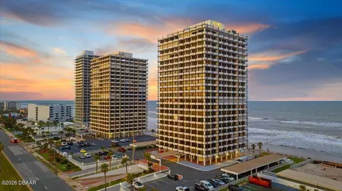 2828 N Atlantic Ave, Daytona Beach, FL 32118