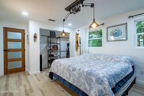 Bedroom - 500 S Riverside Dr, Edgewater, FL 32132 photo 3 of 7