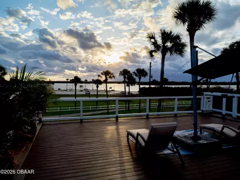 Exterior - 500 S Riverside Dr, Edgewater, FL 32132 photo 2 of 6